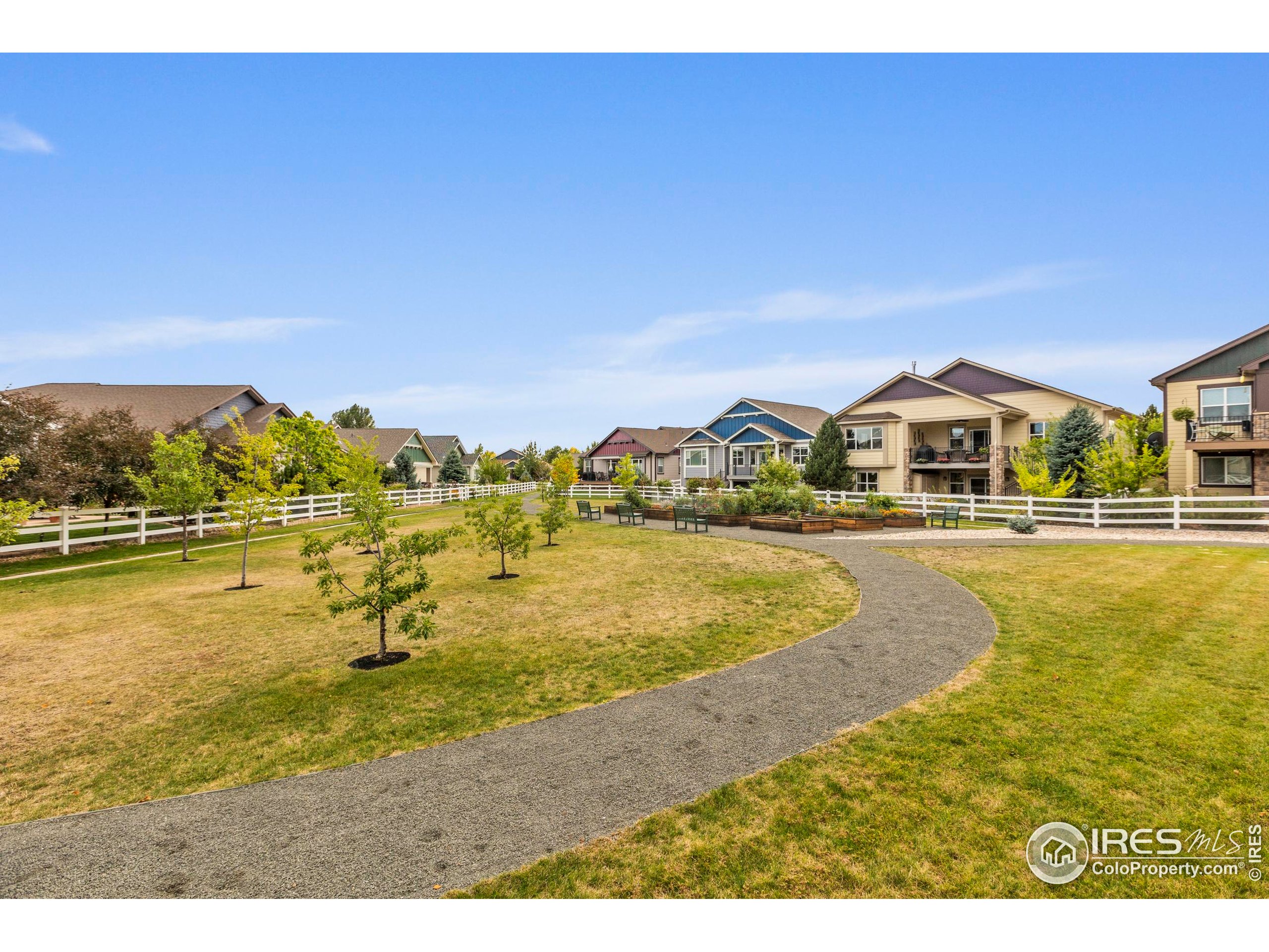 1340 Leahy Dr
