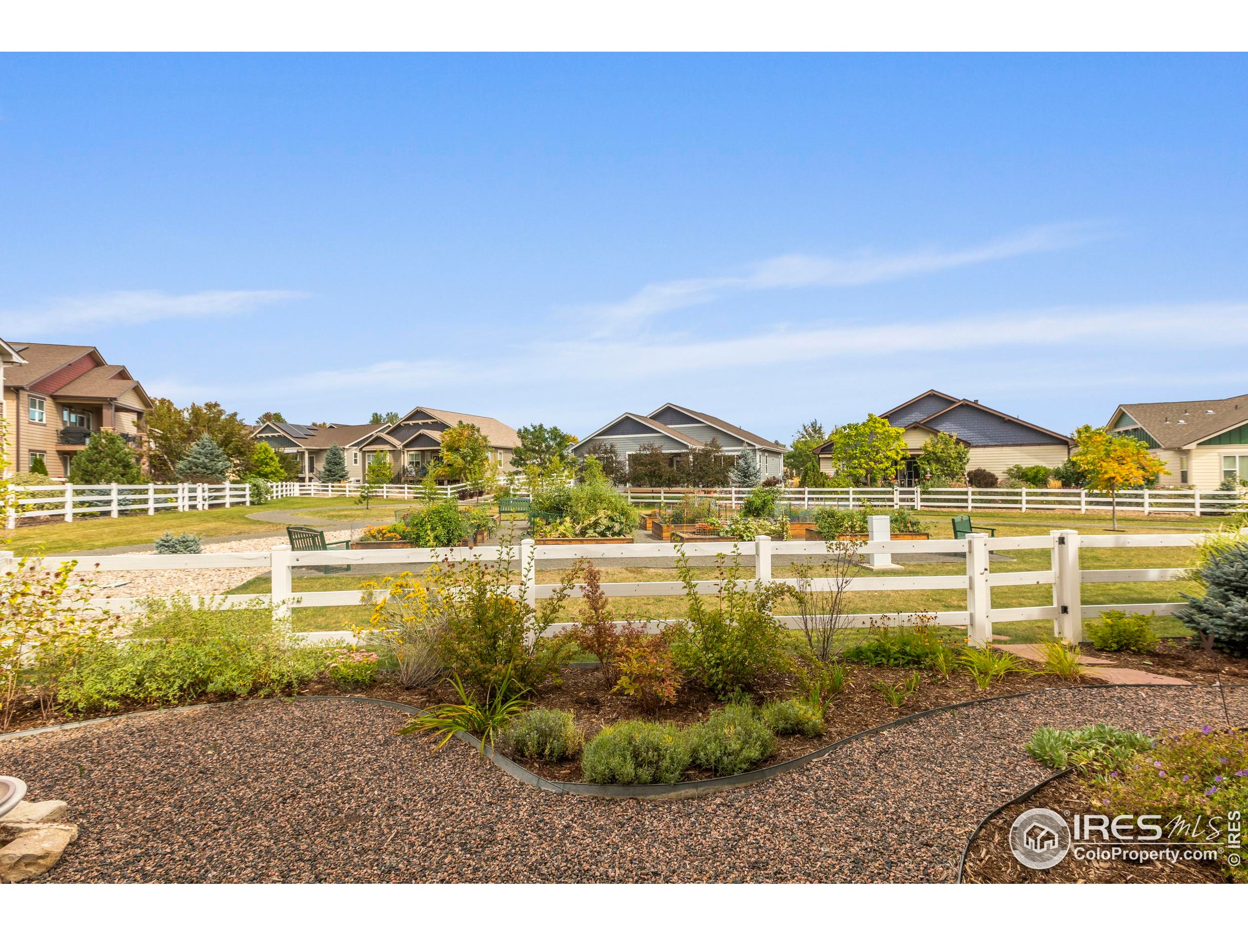 1340 Leahy Dr