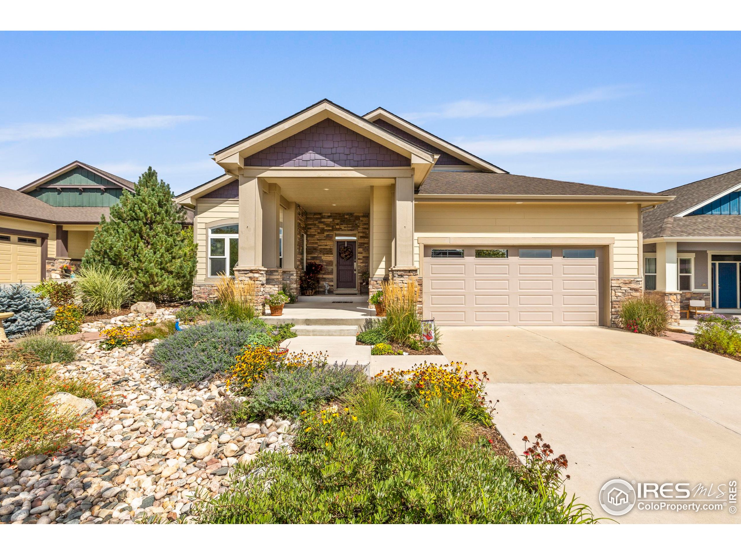 1340 Leahy Dr