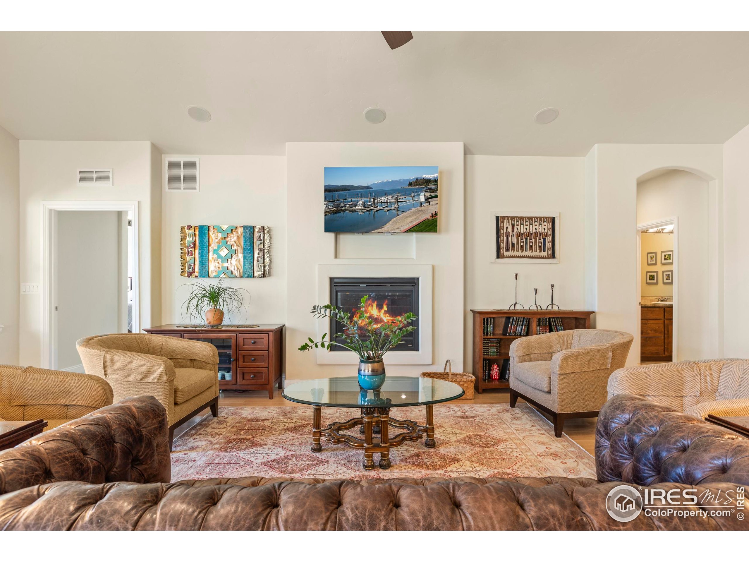 1340 Leahy Dr