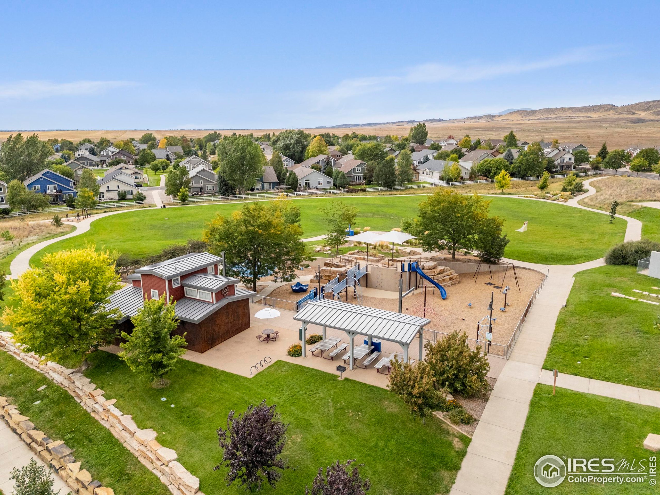 1340 Leahy Dr