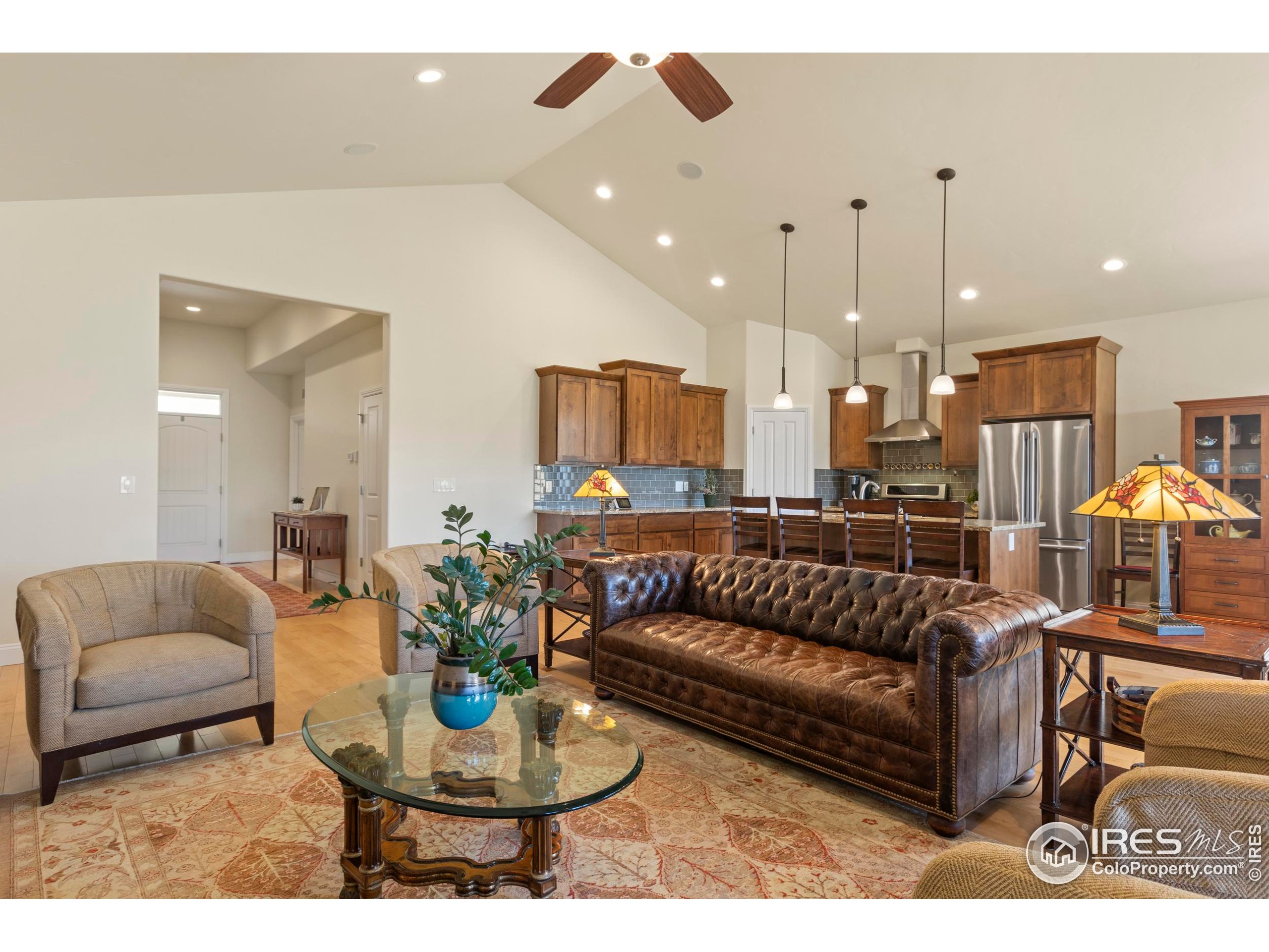 1340 Leahy Dr