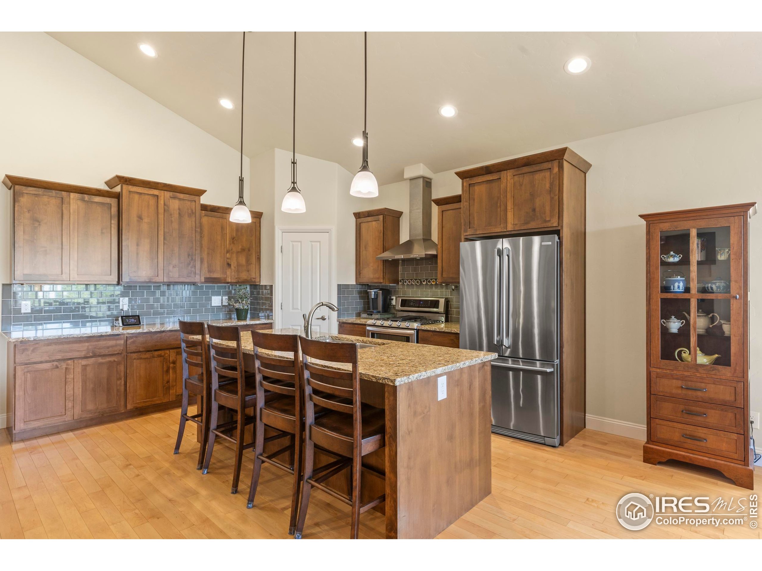 1340 Leahy Dr