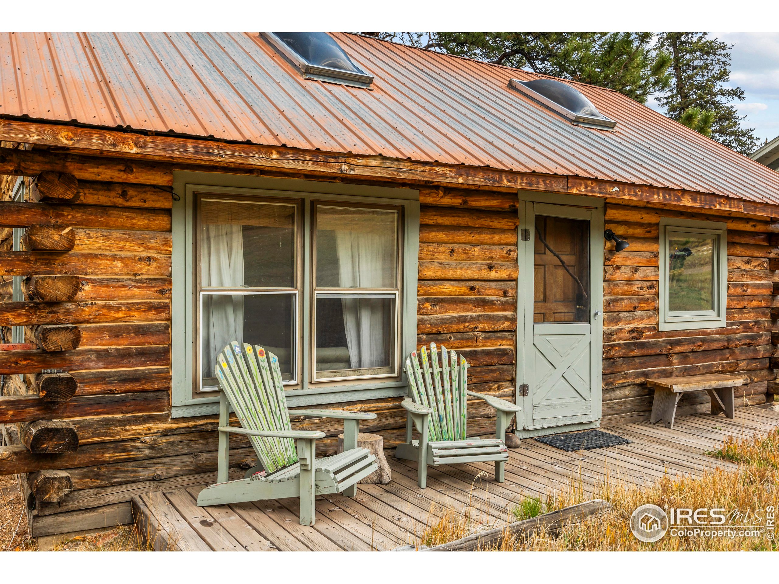 1575 Lower Broadview Rd