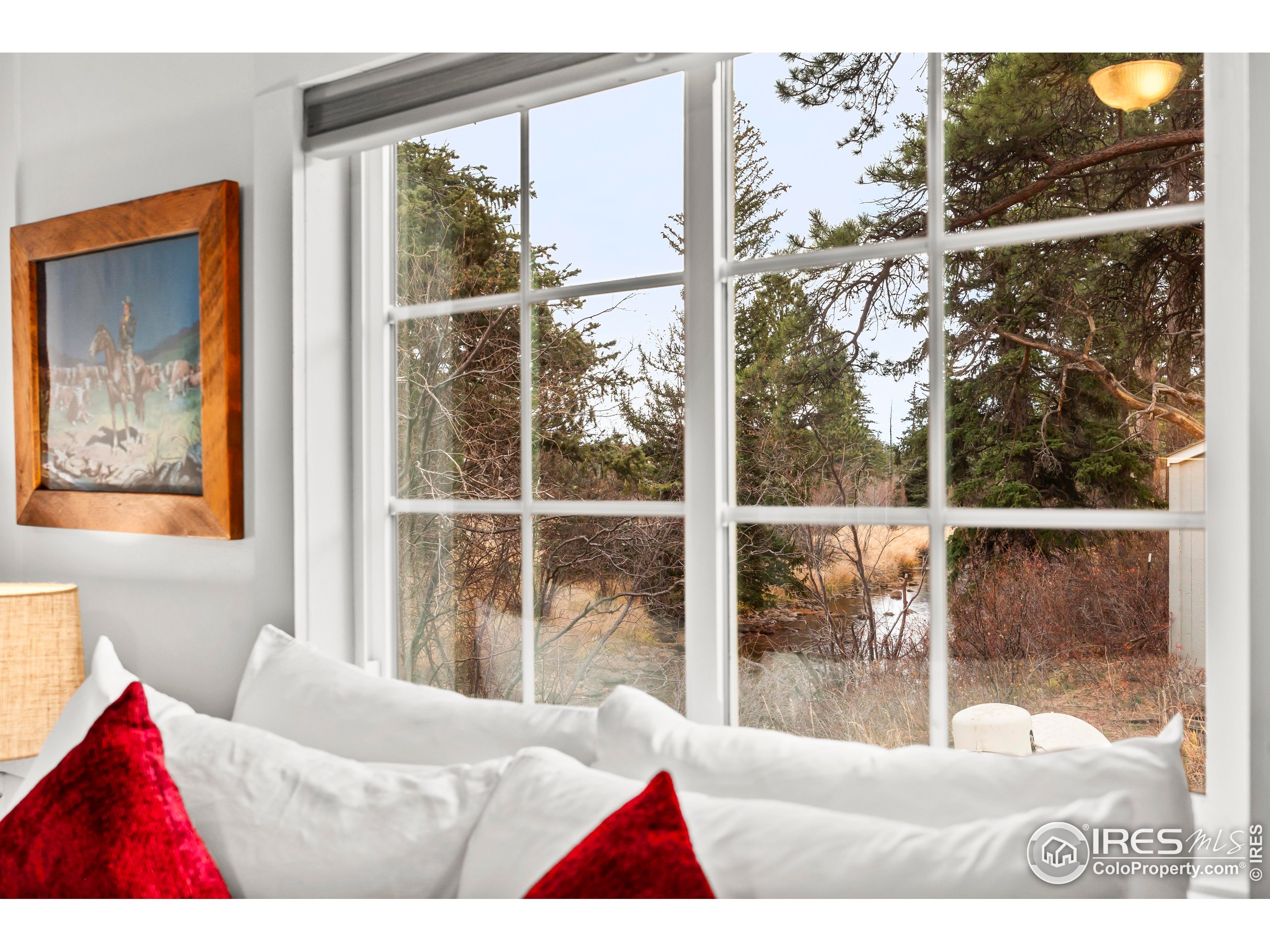 1575 Lower Broadview Rd