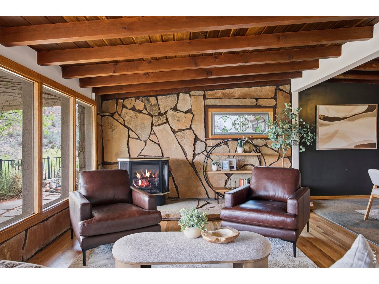 4717 Bay View Dr