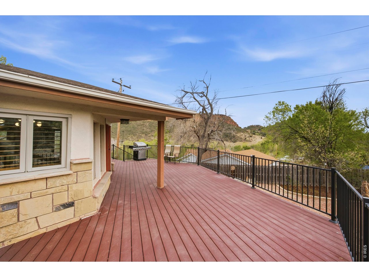 4717 Bay View Dr
