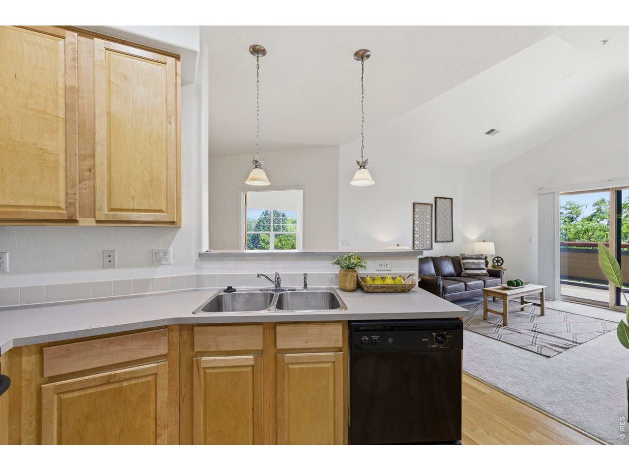5220 Boardwalk Dr I-34