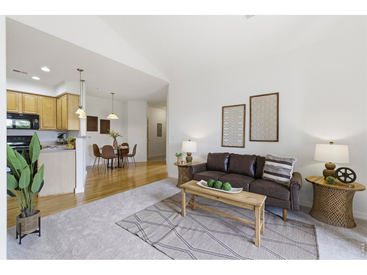 5220 Boardwalk Dr I-34