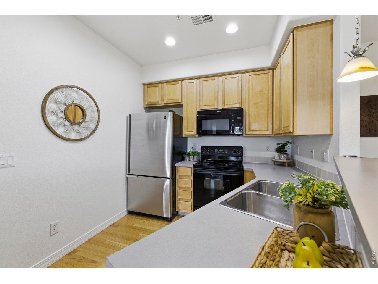 5220 Boardwalk Dr I-34