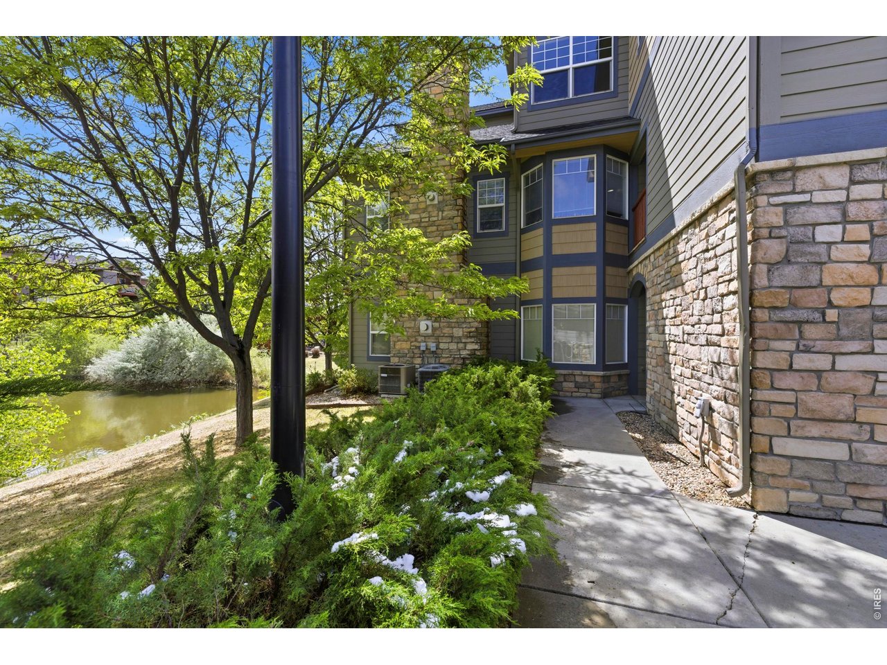 5220 Boardwalk Dr I-34