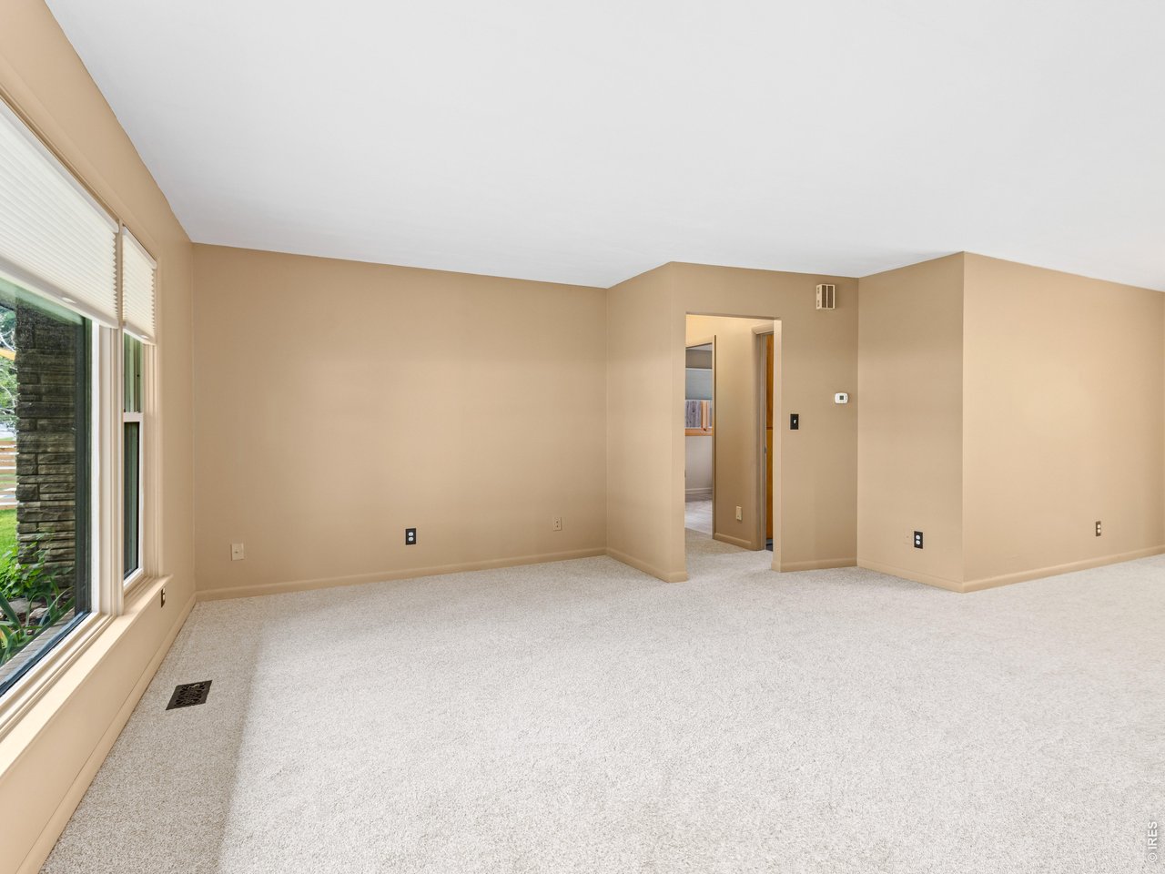 414 W 13th St