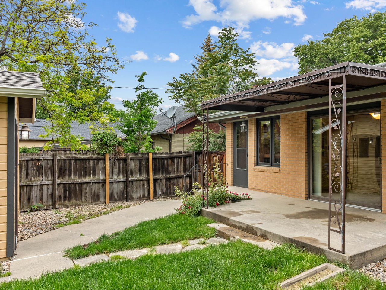 414 W 13th St