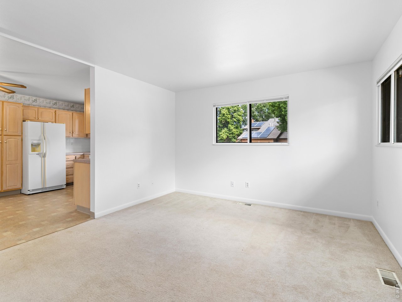1024 Oxford Ln 52