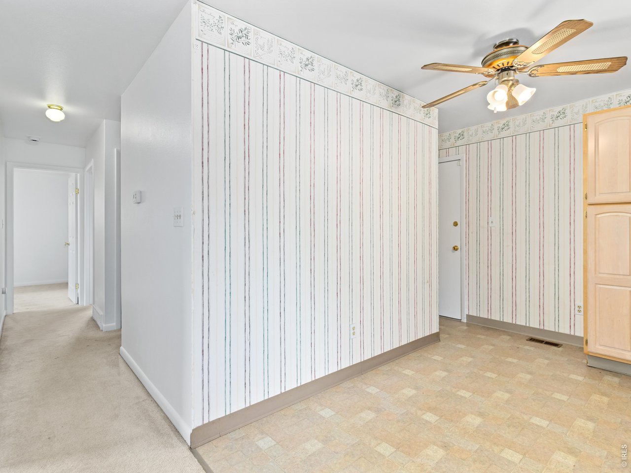 1024 Oxford Ln 52