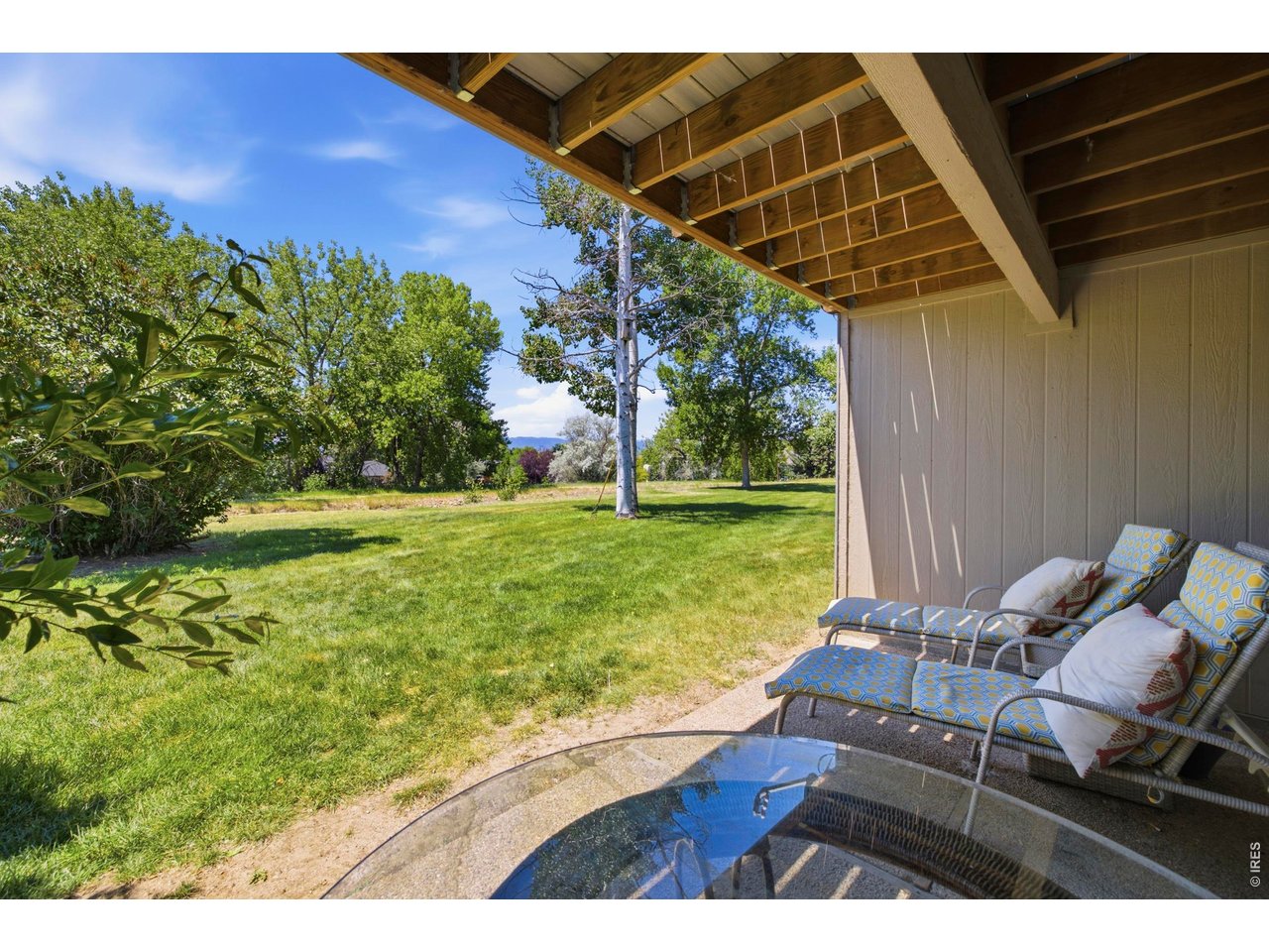 1643 Adriel Dr