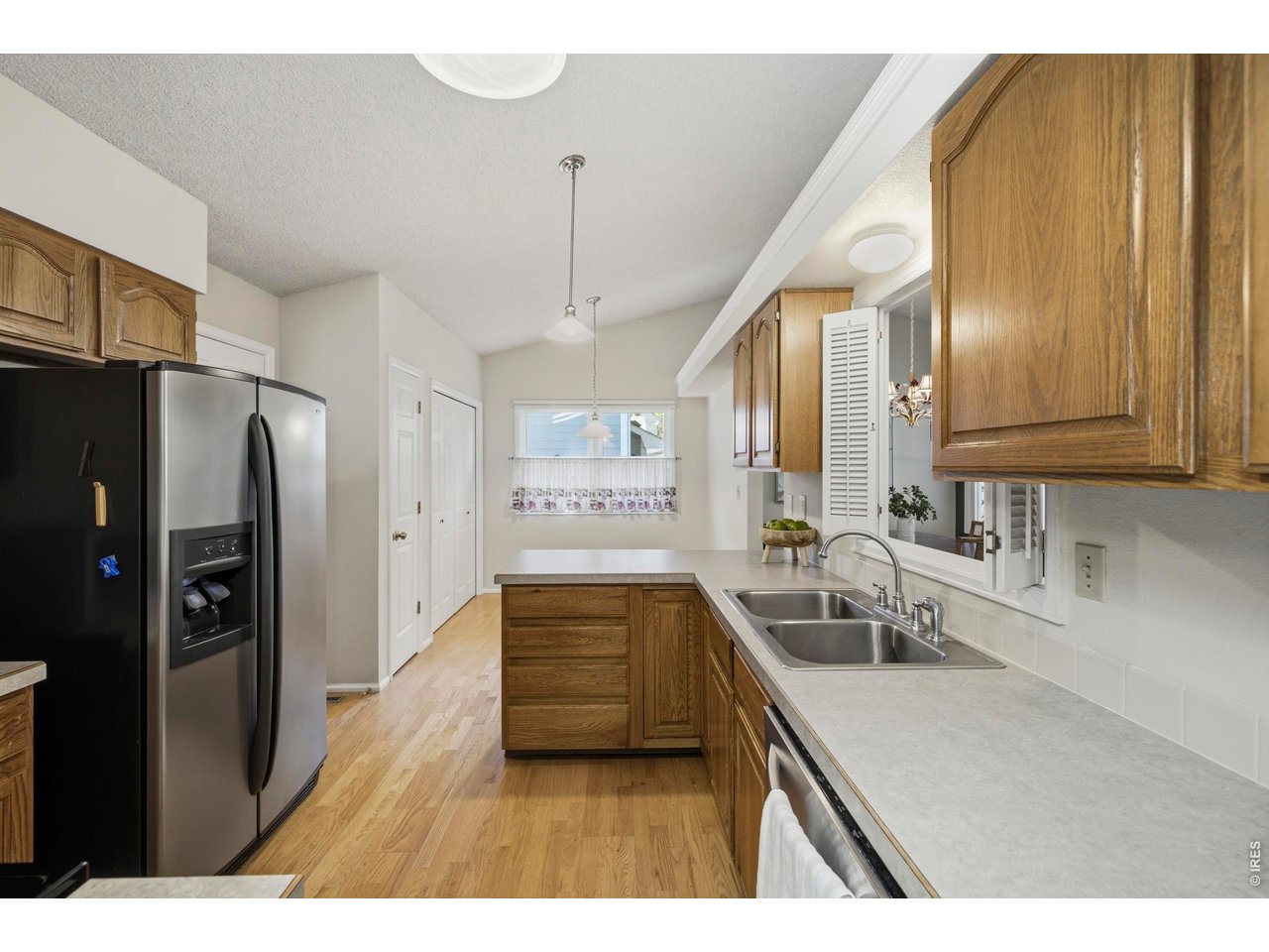 2231 Creekwood Dr