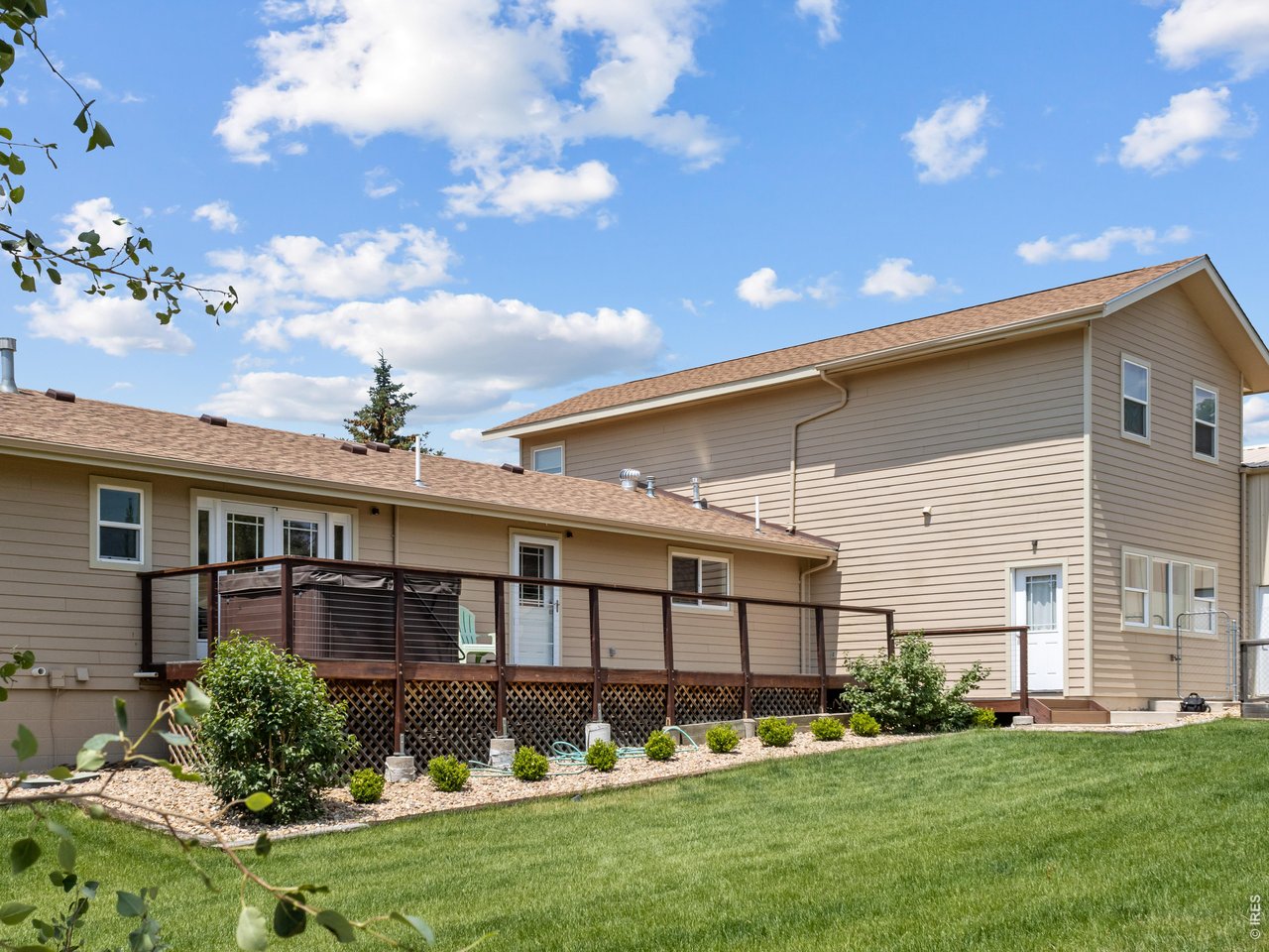 1765 Olympian Ln