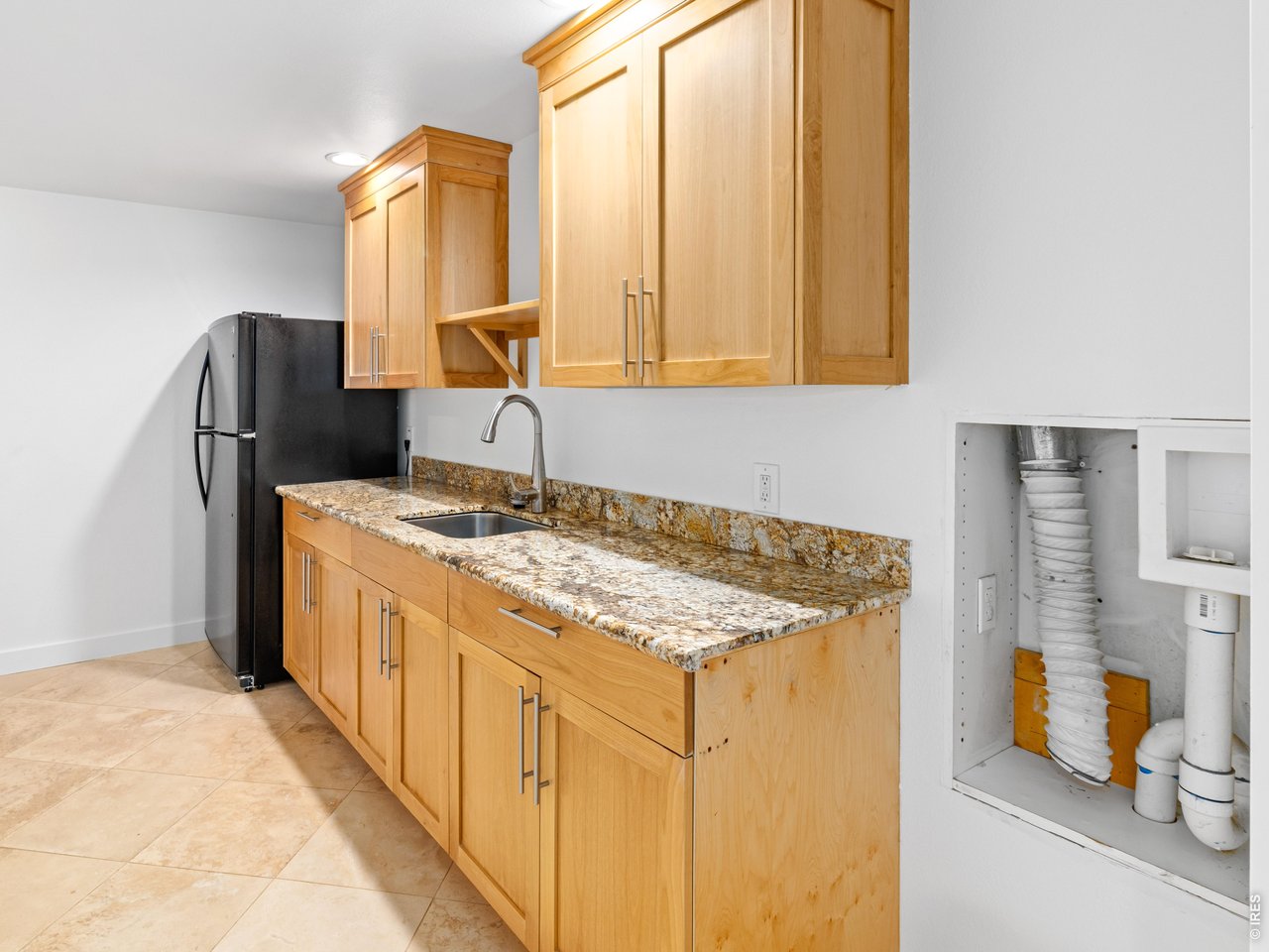 1765 Olympian Ln