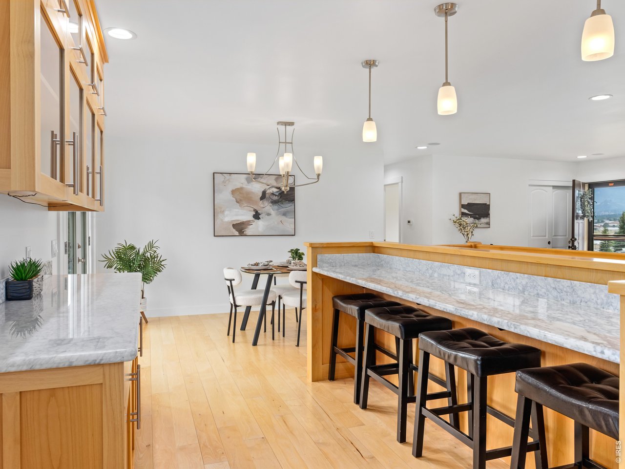 1765 Olympian Ln