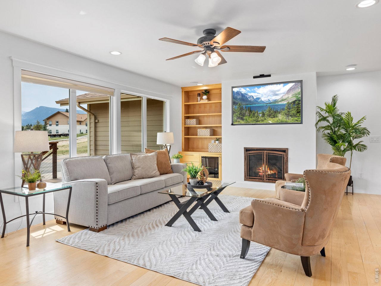 1765 Olympian Ln