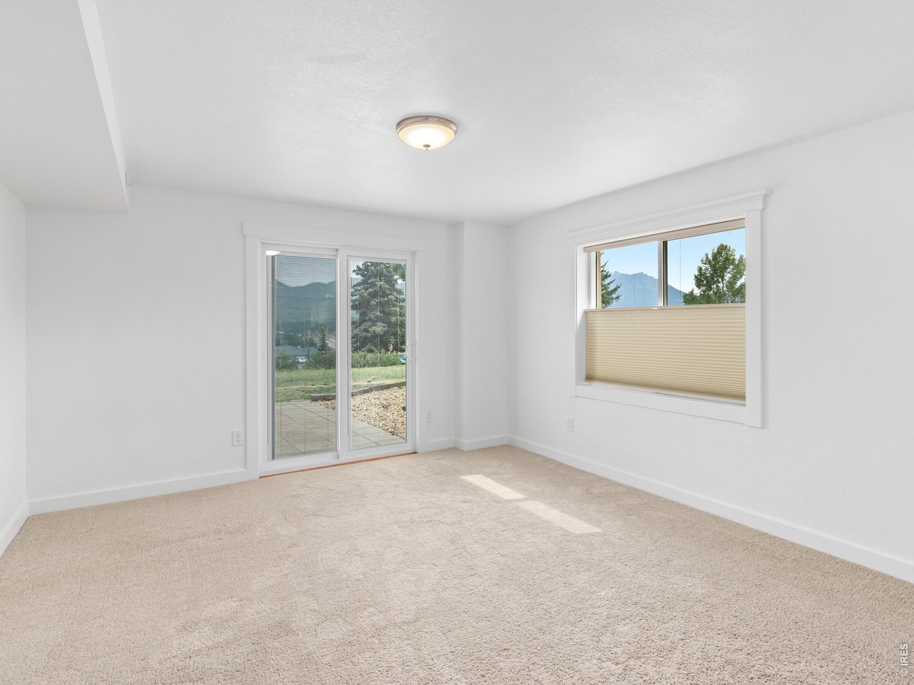 1765 Olympian Ln