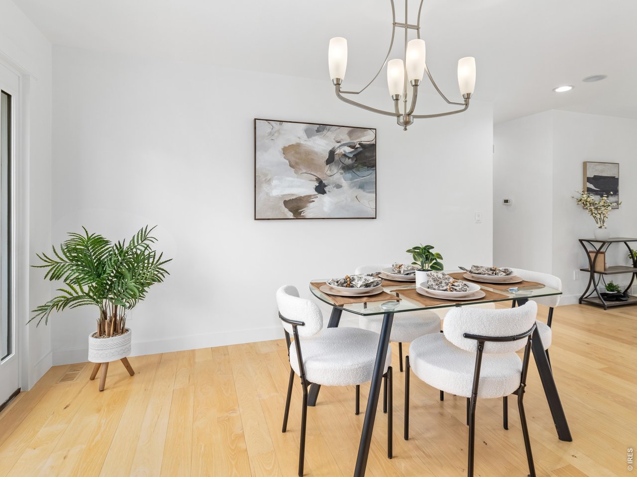 1765 Olympian Ln