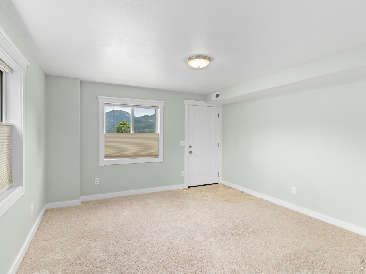 1765 Olympian Ln