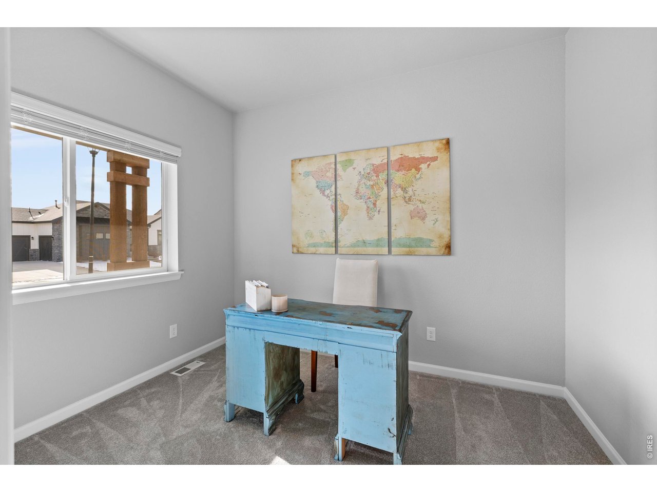 356 Bluestar Dr