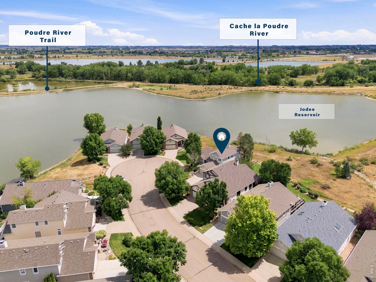 535 Lakeside Pl