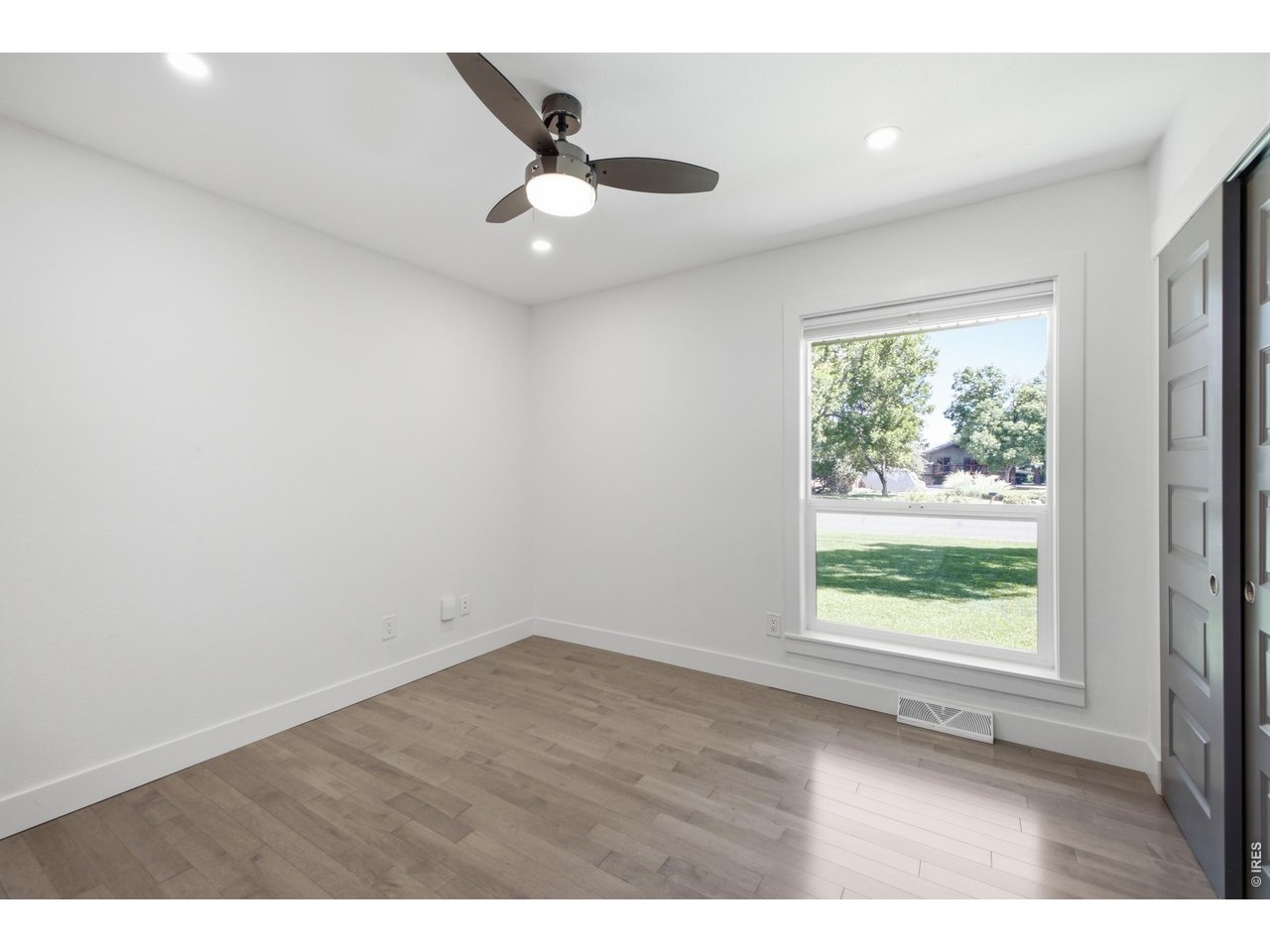1433 Pikes Peak Ave