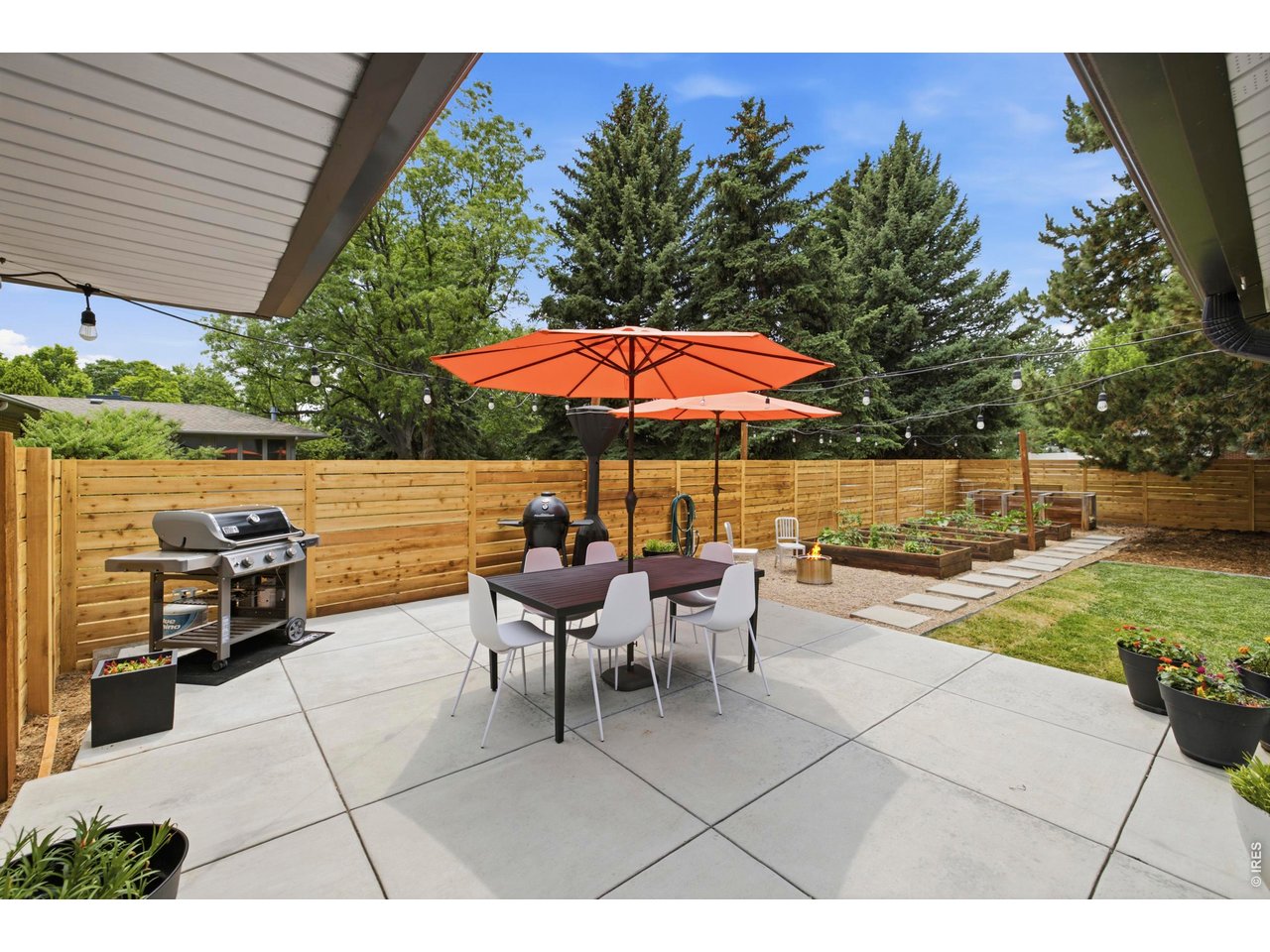 1433 Pikes Peak Ave