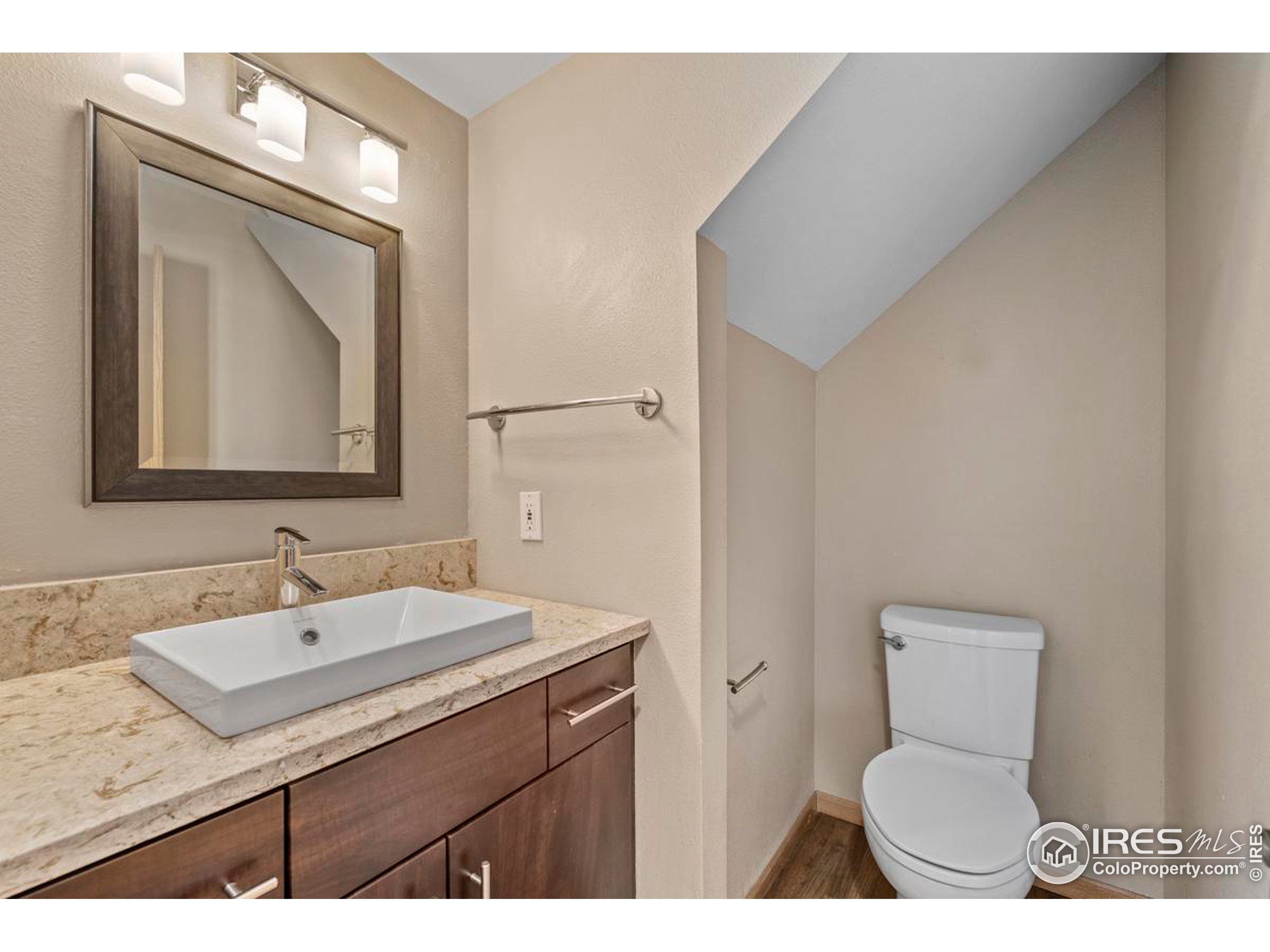 1455 Raven Cir Unit: E