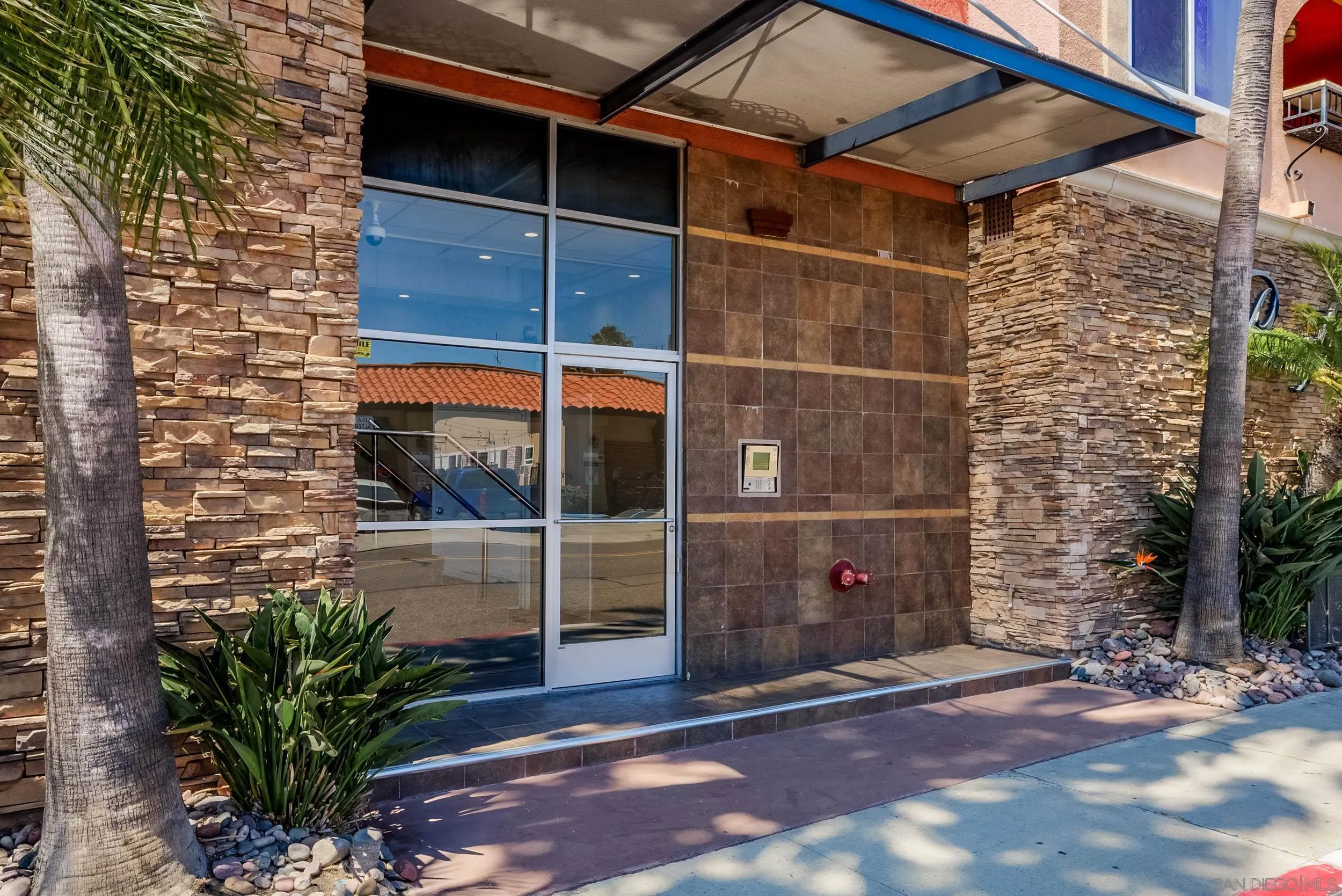 840 Turquoise St Unit 304