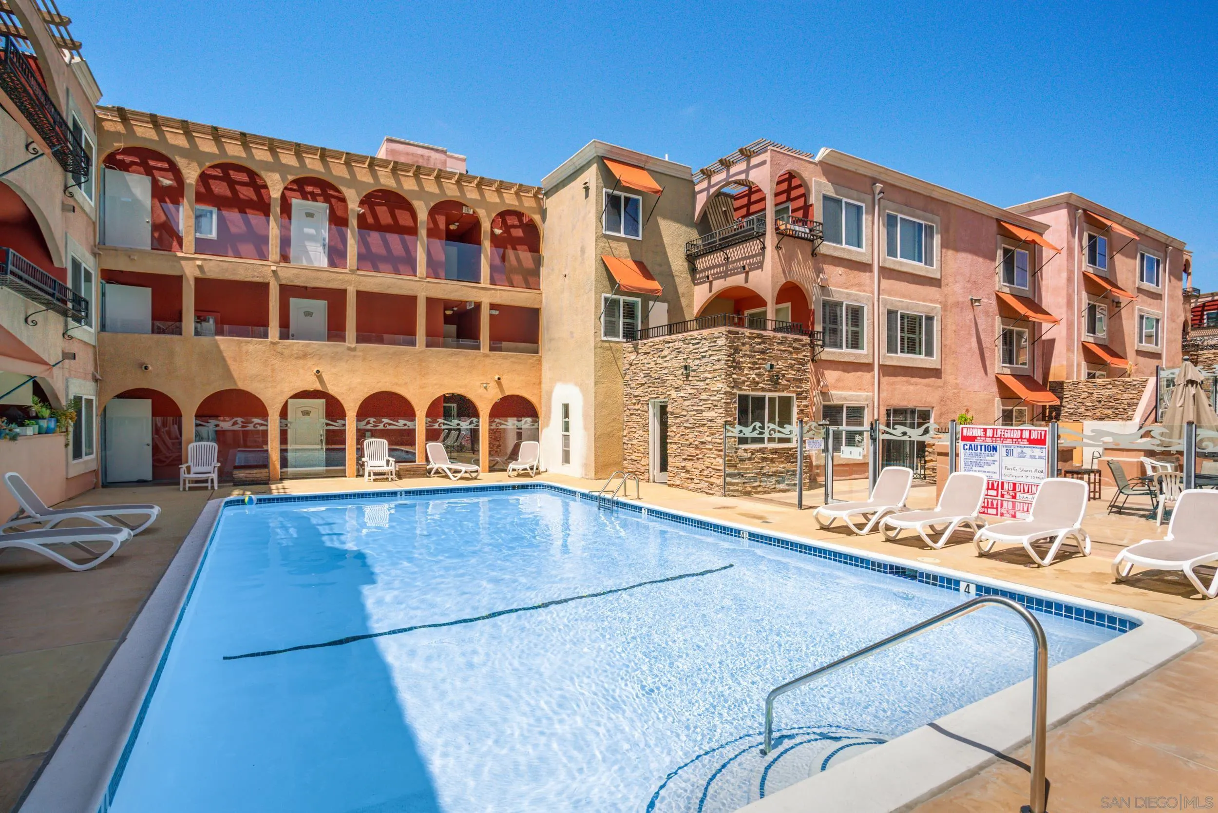 840 Turquoise St Unit 304