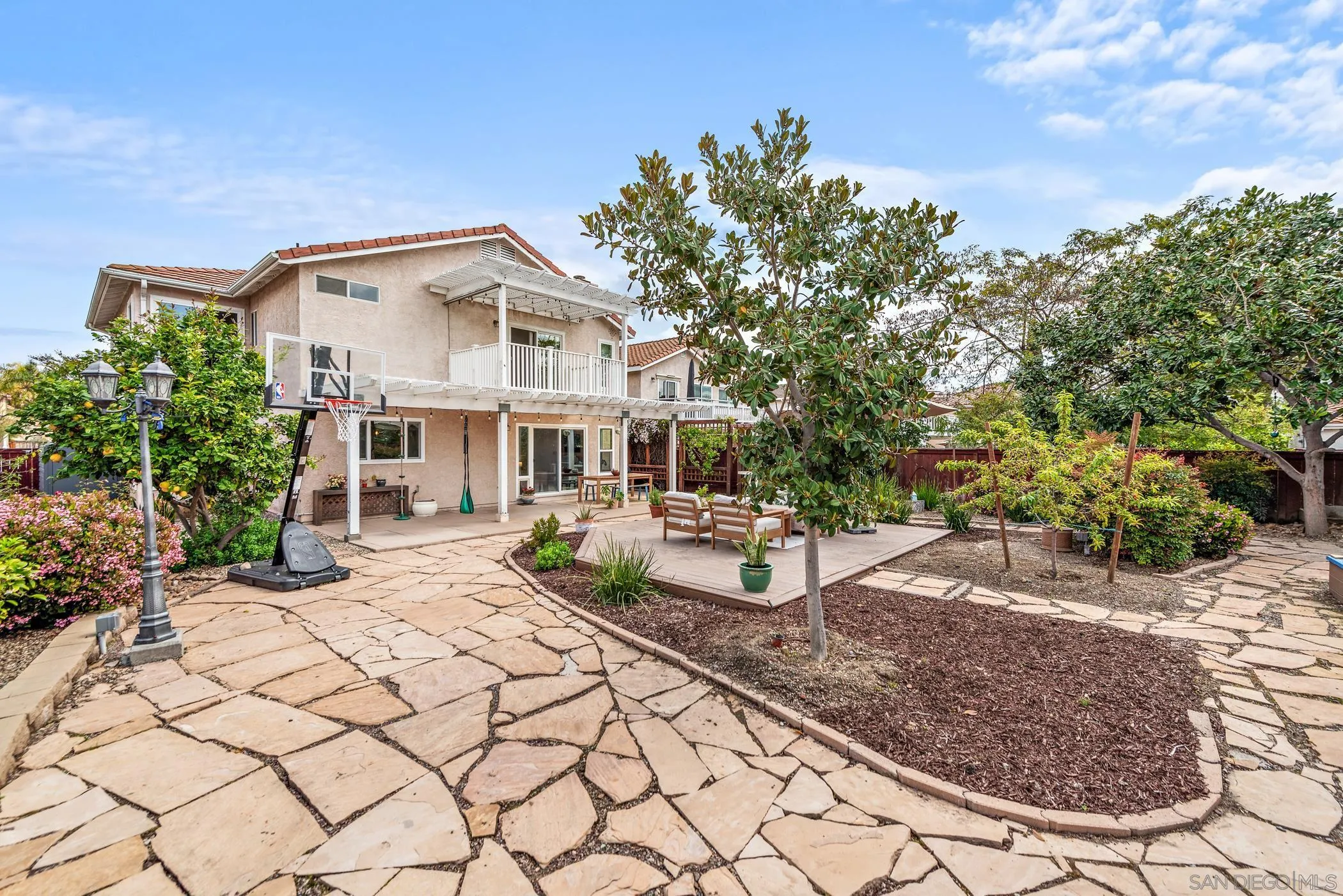111 Wintercreek Pl