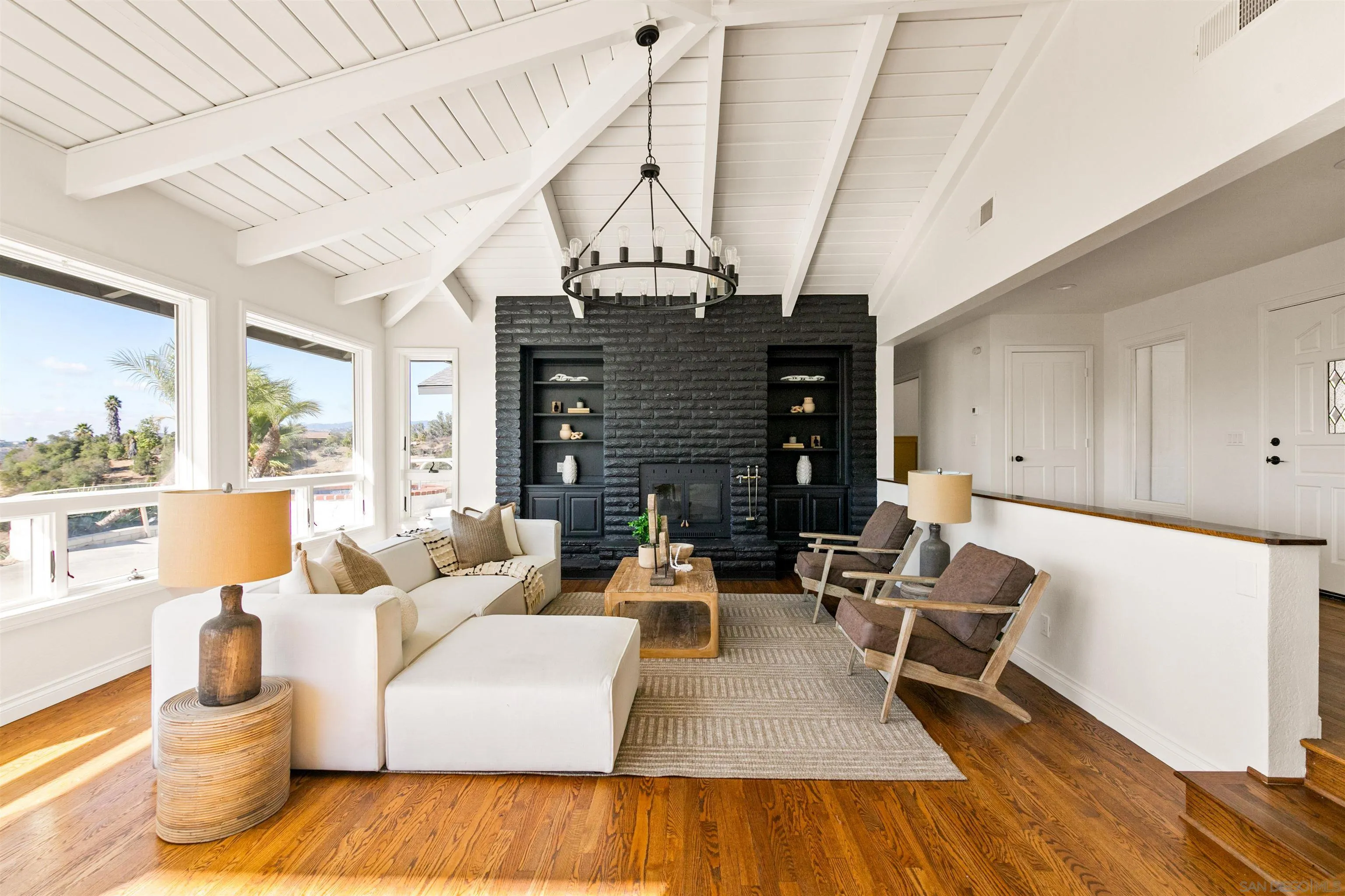 2063 Willow Glen Road