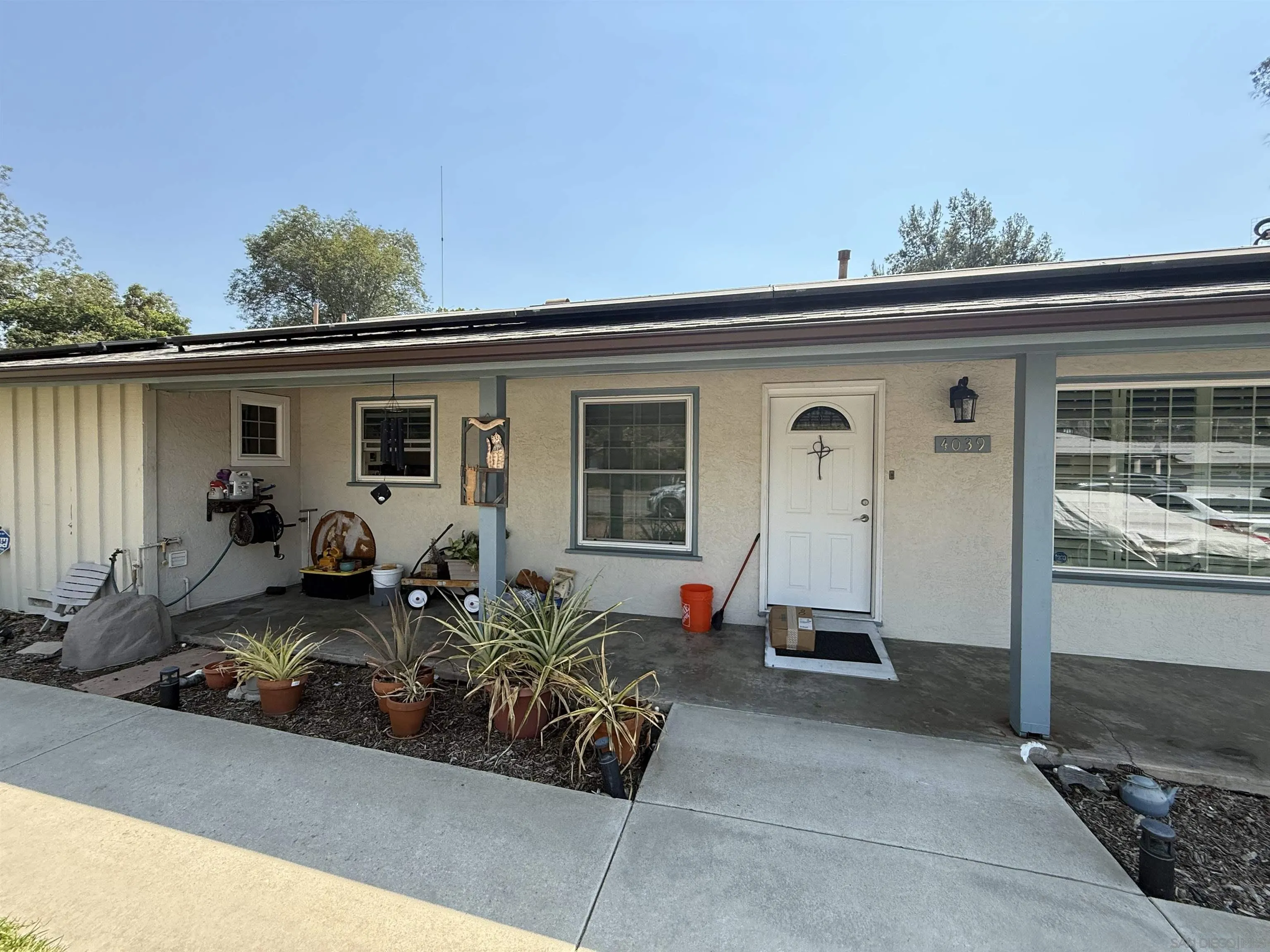4039 Citradora Dr