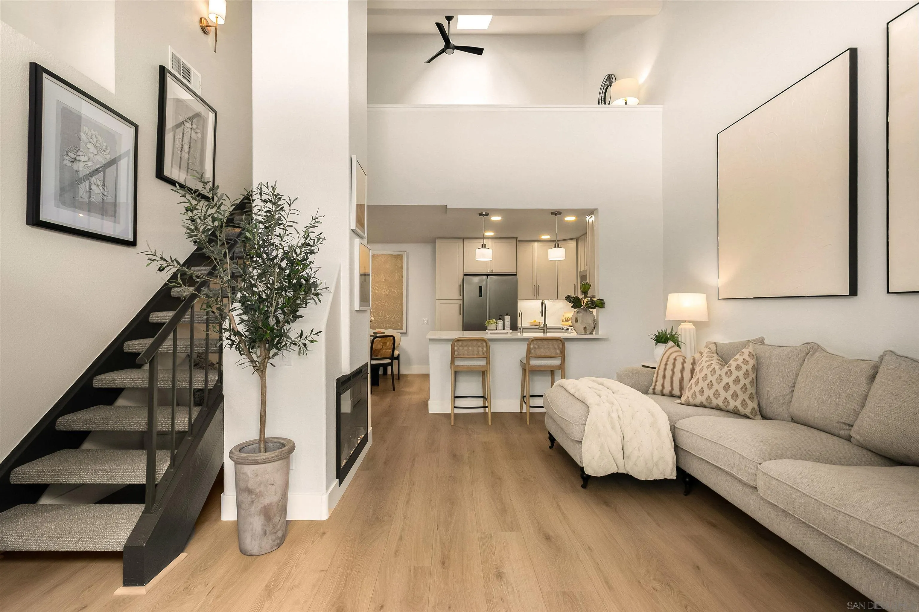 4049 Carmel View Rd Unit 82