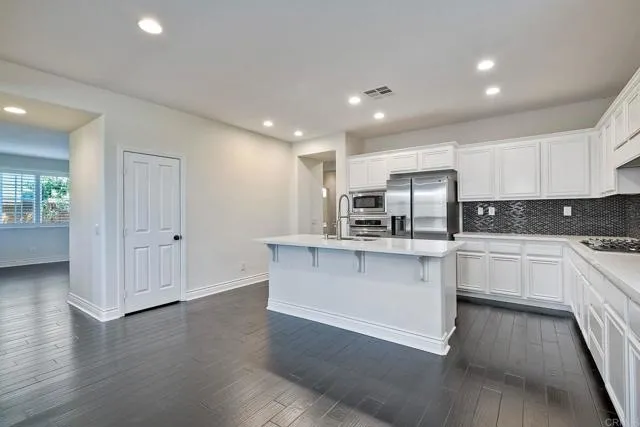 1189 Parkview Dr