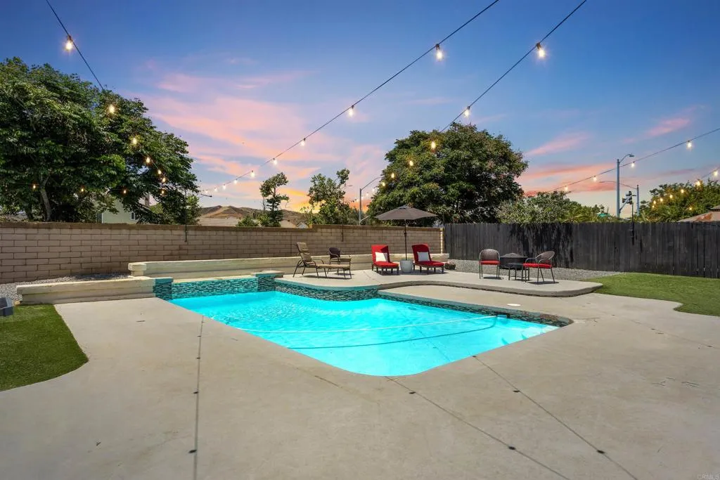 4576 Mariners Bay