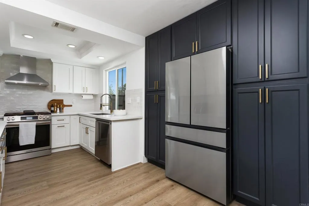 4576 Mariners Bay