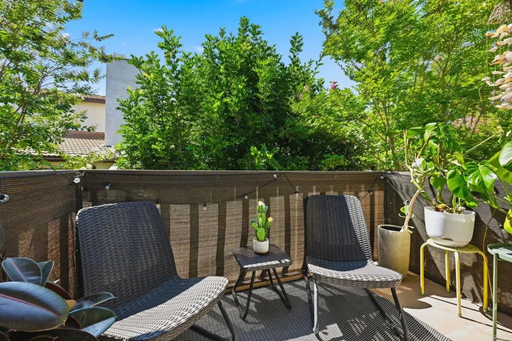 2372 Altisma Way Unit C