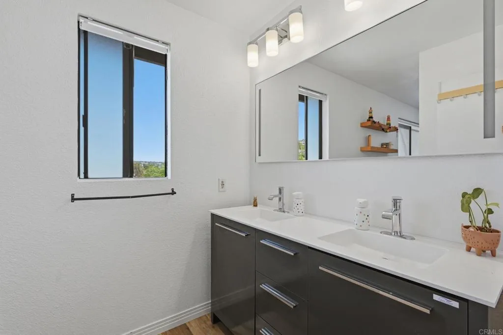 2372 Altisma Way Unit C