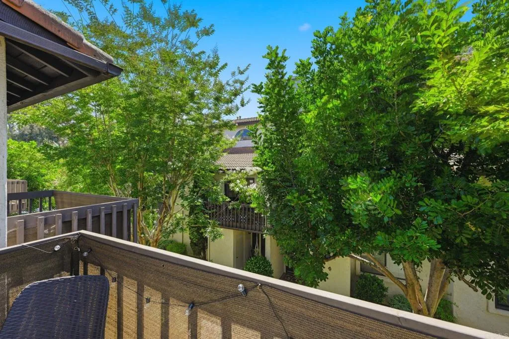 2372 Altisma Way Unit C
