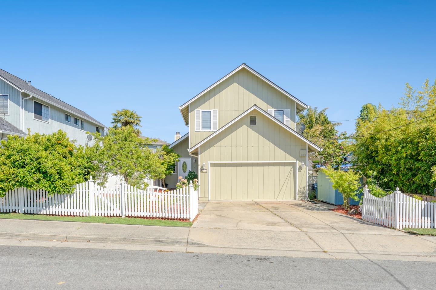 106 Madeline DR