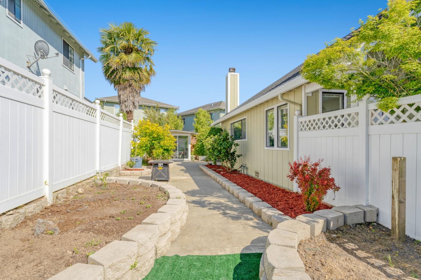 106 Madeline DR