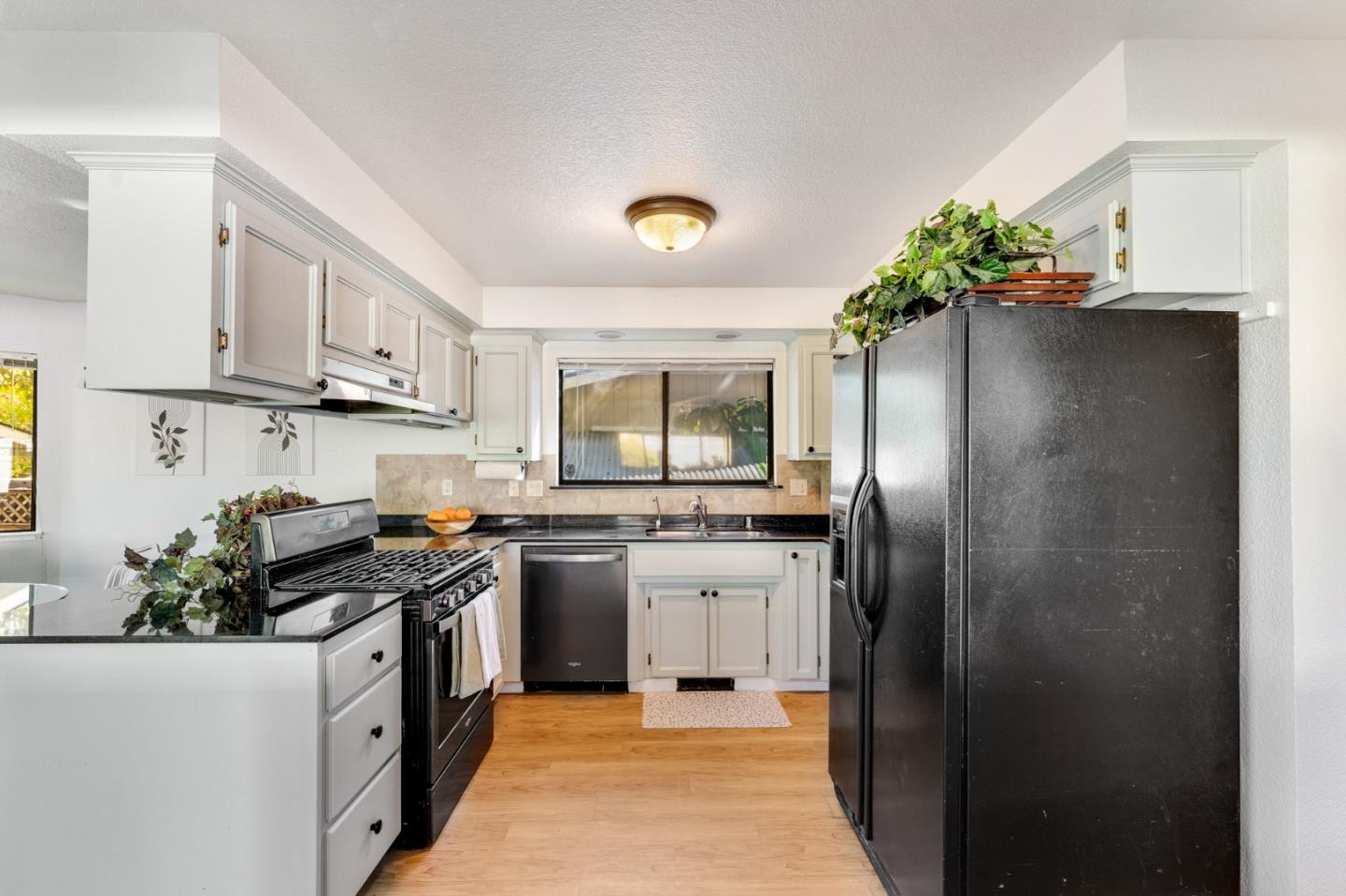 106 Madeline DR