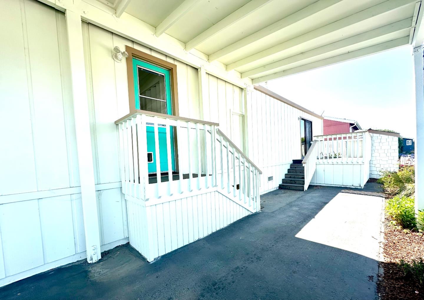 2395 Delaware Avenue Unit: 39