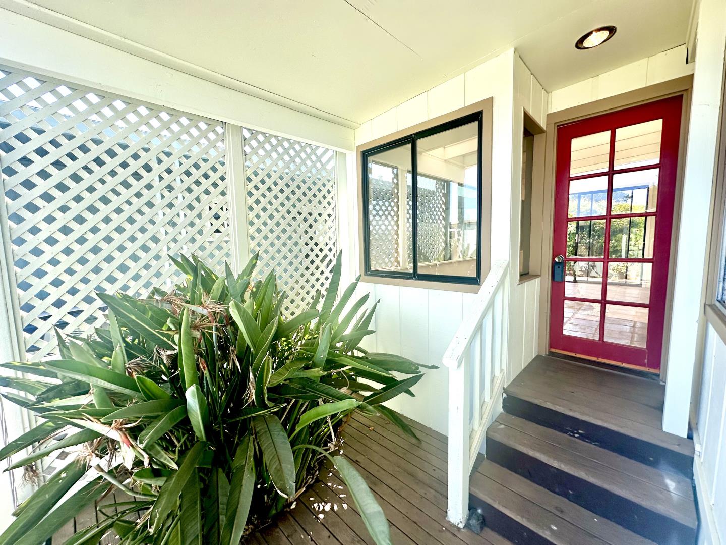 2395 Delaware Avenue Unit: 39